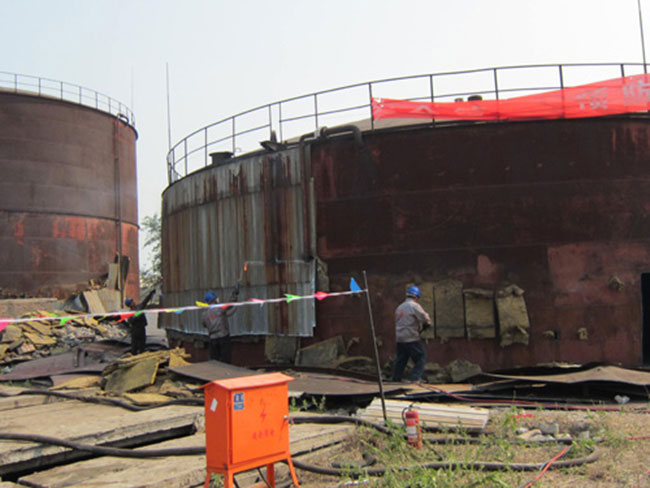 油罐拆除安全施工現場