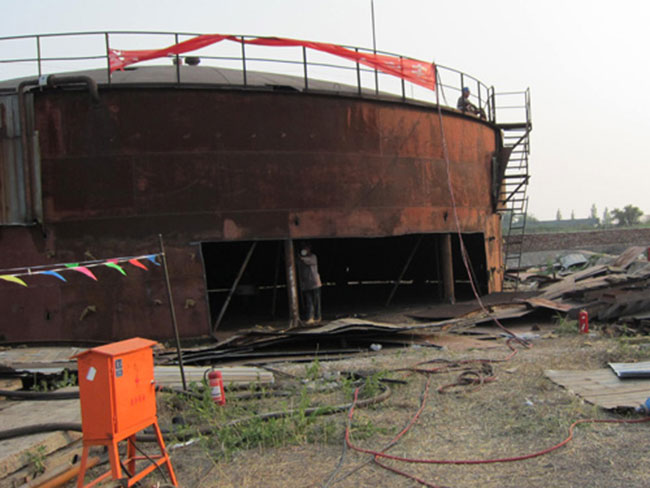 油罐拆除安全施工現場